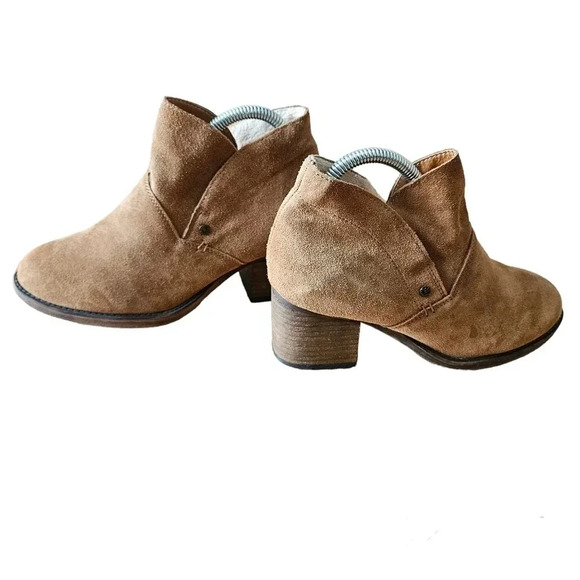 BearPaw Cow Suede Fleece Lined Women's Ankle Boots Size 7.5 - Picture 13 of 16